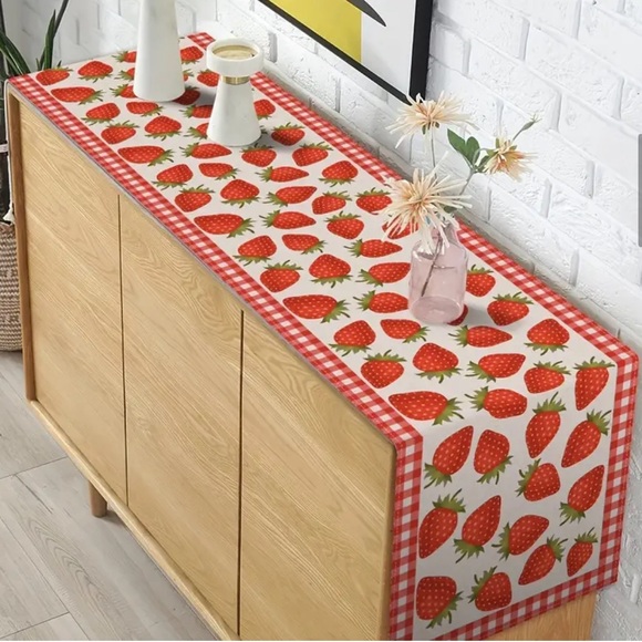 Strawberry Table Runner Buffalo Plaid Check Spring Summer Fruit Party Home Decor - Picture 2 of 4